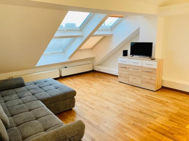 Aurellia Deluxe Apartments Виена Екстериор снимка