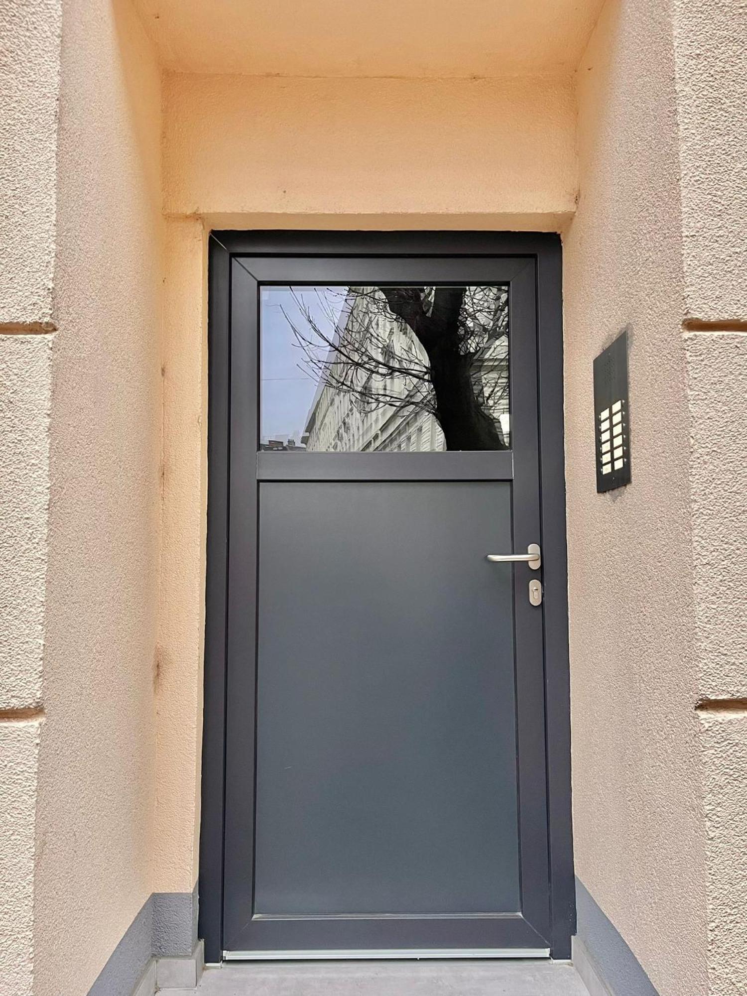 Aurellia Deluxe Apartments Виена Екстериор снимка