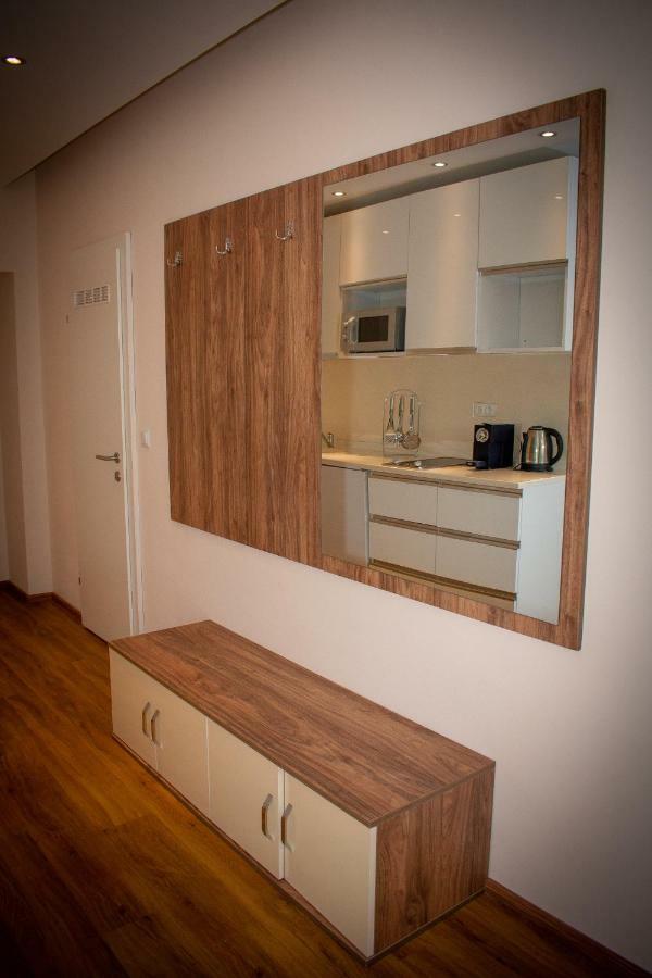 Aurellia Deluxe Apartments Виена Екстериор снимка