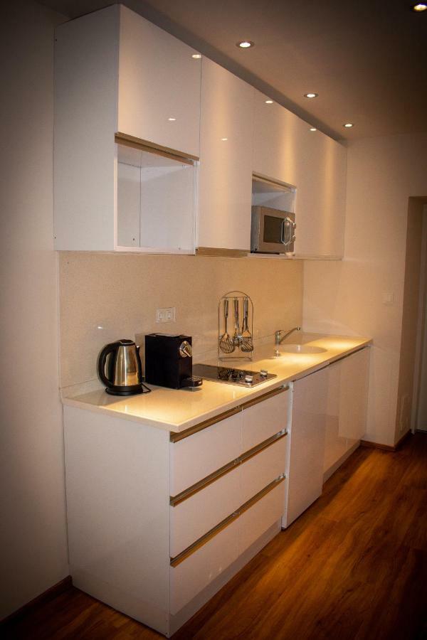 Aurellia Deluxe Apartments Виена Екстериор снимка